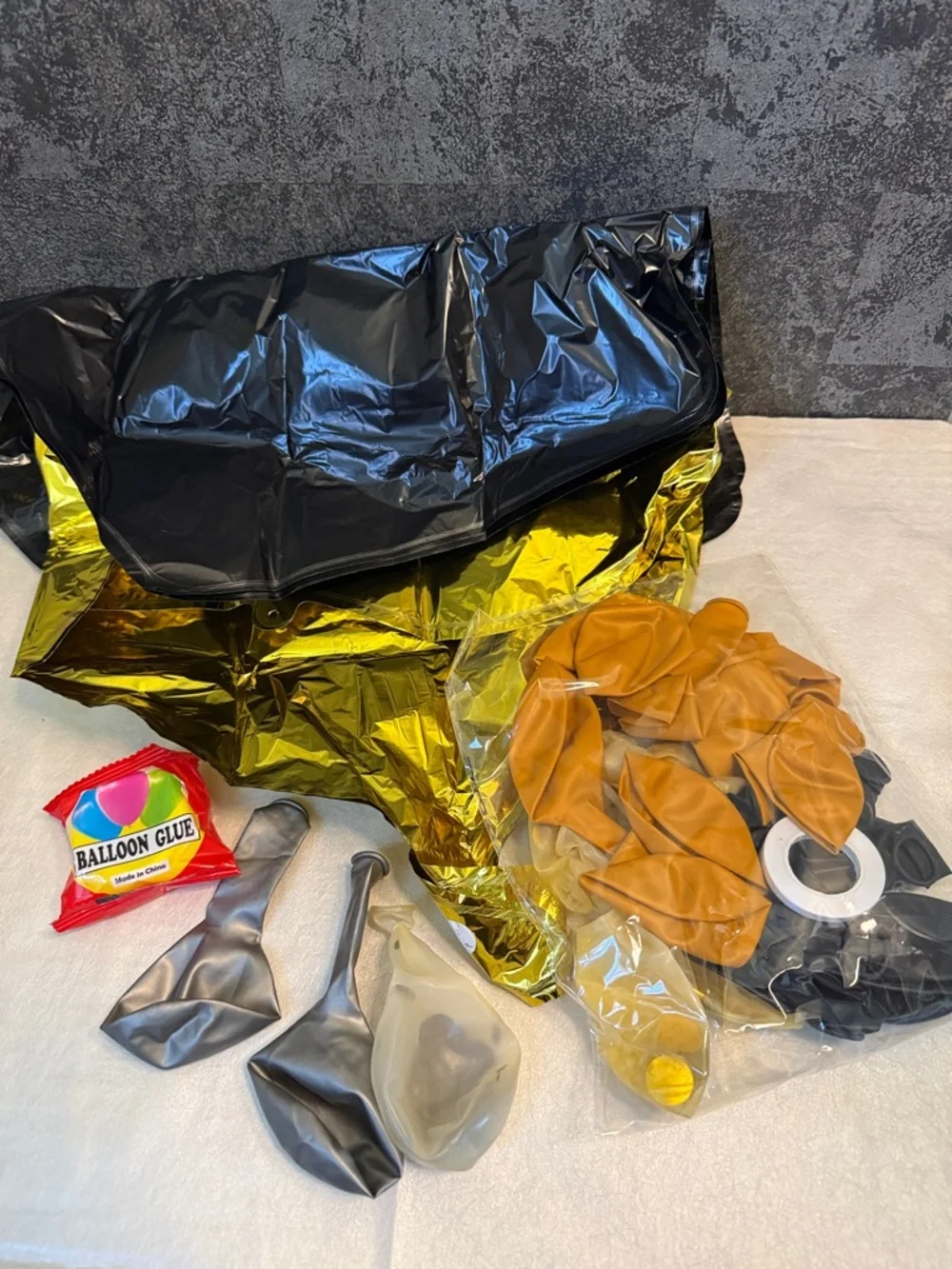 Gold and Black Happy Birthday Party Supplies Kit - Home Party Decorations